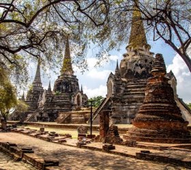 16. - 17. den: Ayutthaya, Bangkok a odlet domůe