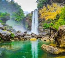 5. den: Vodopád Laxapana a botanická zahradae