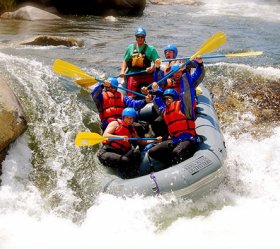 6. den: Rafting v Kitulgale a další vodopádye