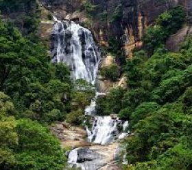 10. den: Vodopády Ravana a cesta na pláže