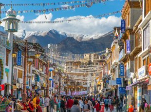 Hlavní ulice v Lehu