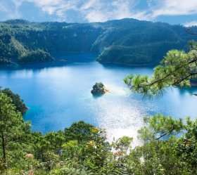 12. den: Jezera Montebello, návštěva Guatemalye