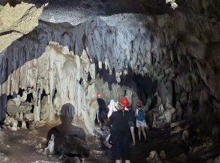 V zanzibarských jeskyních lidé ještě donedávna praktikovali animismus